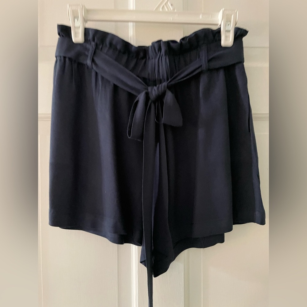 Navy Blue Belted Shorts Sz Small